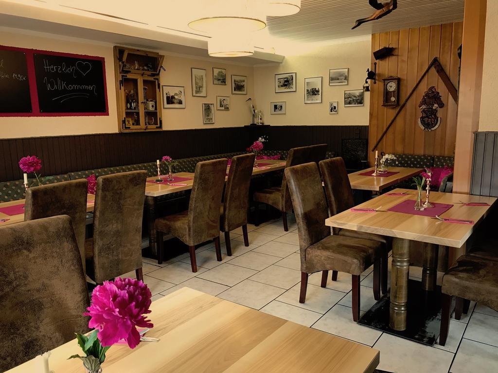 Hotel Restaurant Alt Laubach Laubach  Екстер'єр фото